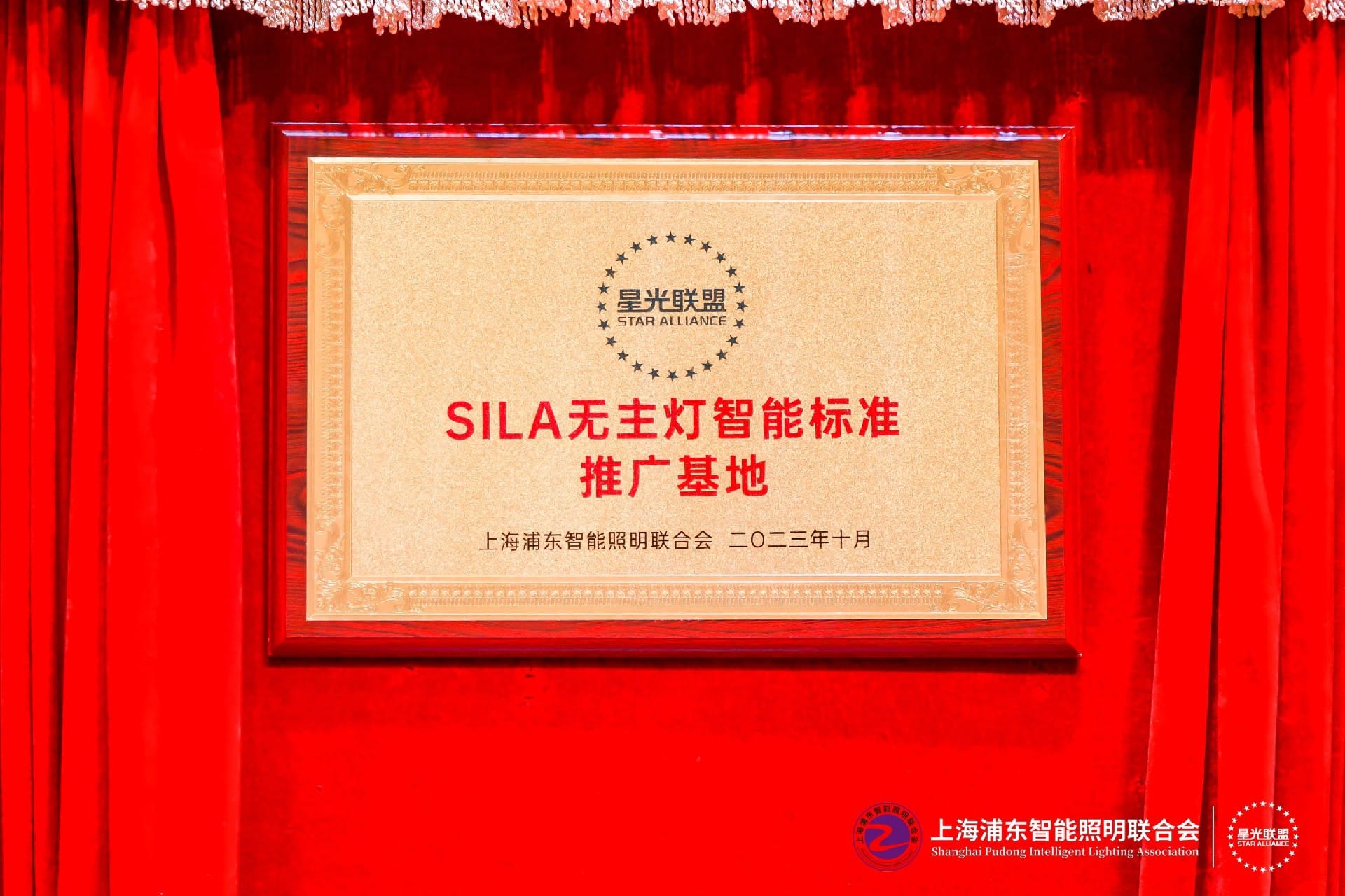 11-5f6d2eb71b0d8f529c90187f24d66de4.jpg
